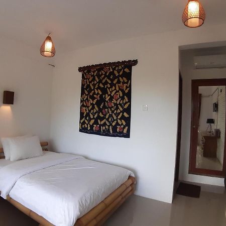 Surya Lombok Accommodation Selong Belanak Eksteriør billede