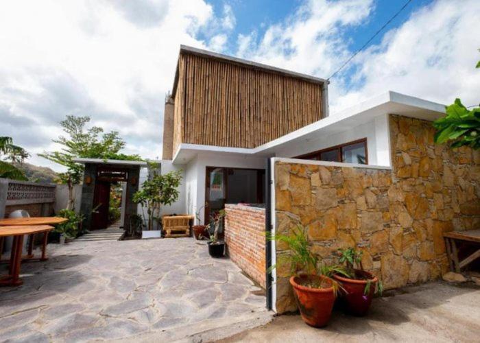 Surya Lombok Accommodation Selong Belanak Eksteriør billede